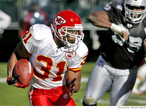 Priest Holmes' Promising Career Was Derailed Injury