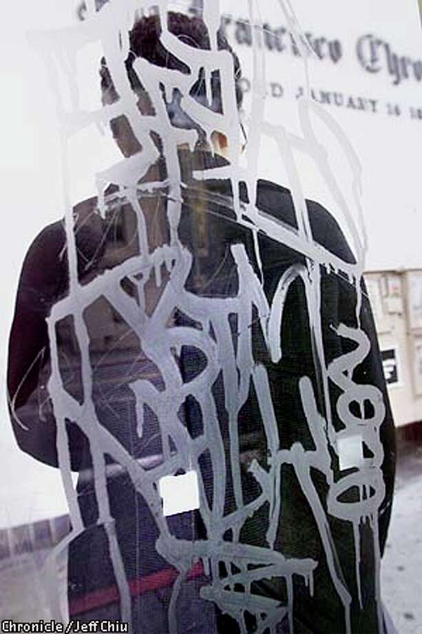 New Style of Graffiti Hits Bay Area Hard / Vandals etch windows on