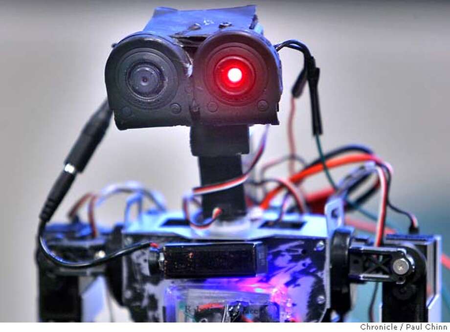 A One Eyed Robot Can Do Pushups On Command Sfgate