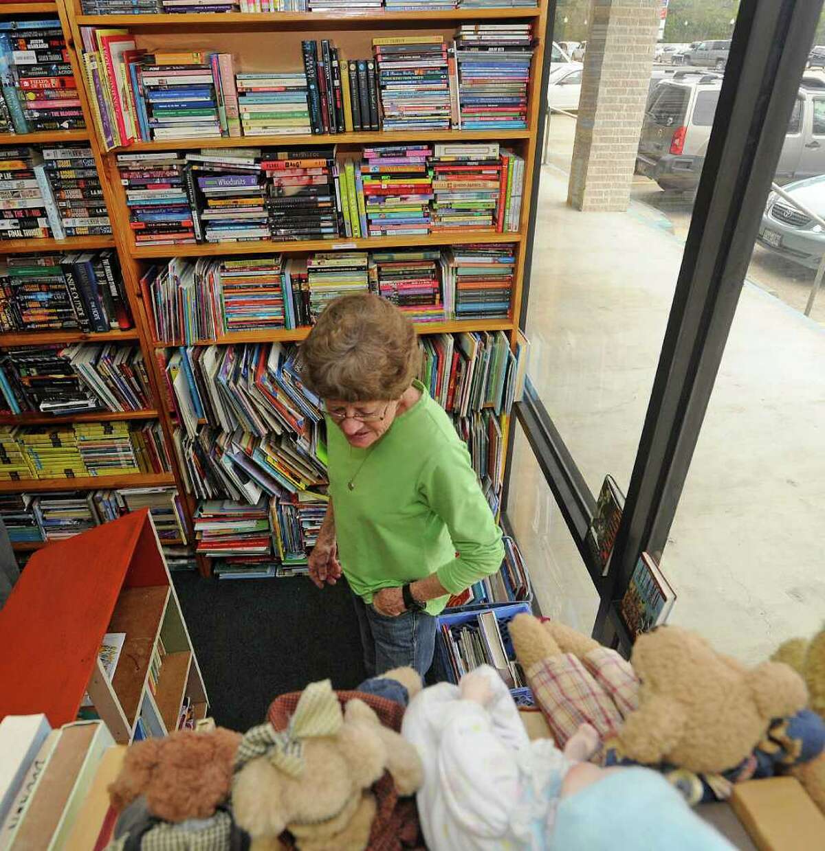 Independent book stores find success in crowded ereader market