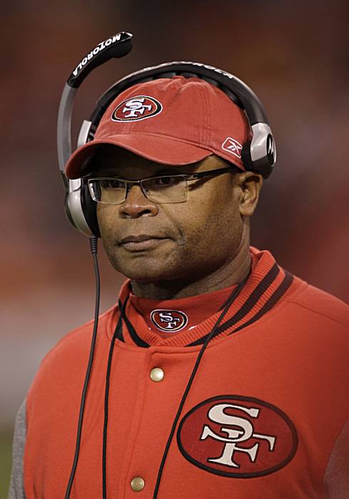 Vikings hire Singletary; Cable to Seahawks