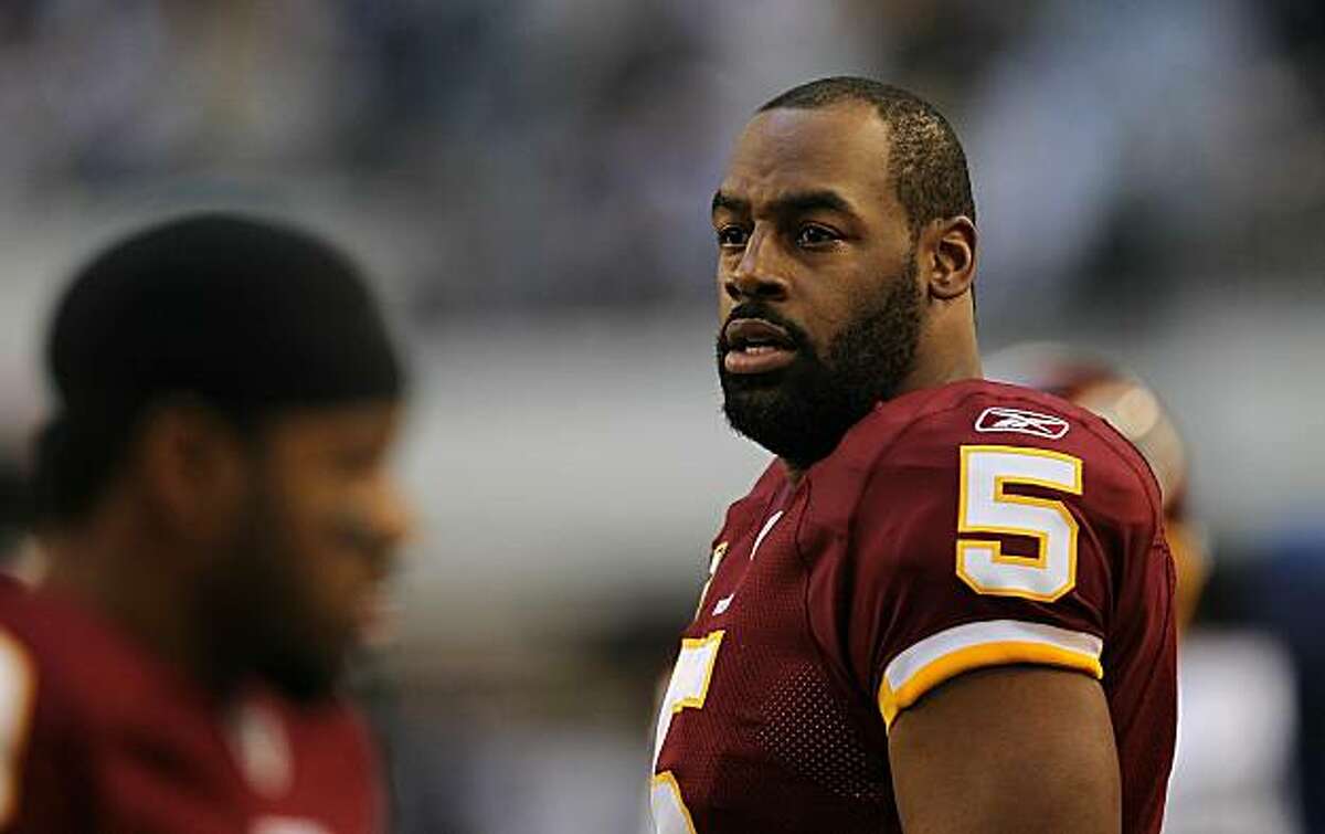 McNabb takes over, Sports