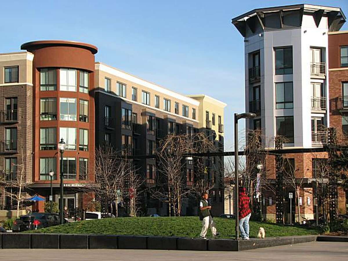 The 665-unit Uptown Apartments in Oakland represented a key component in Jerry Brown's vision for attracting residents to the center city.