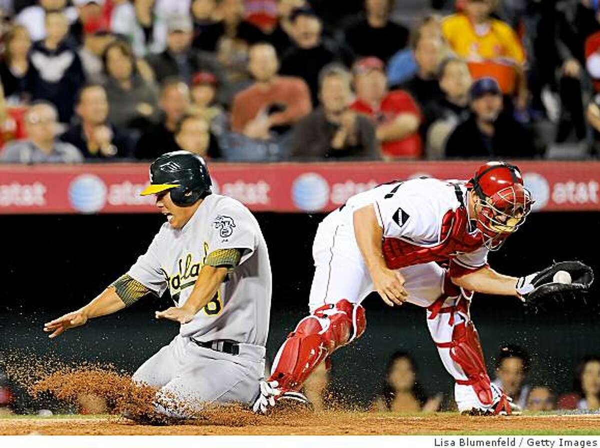 2,007 Oakland Athletics Eric Chavez Photos & High Res Pictures - Getty  Images