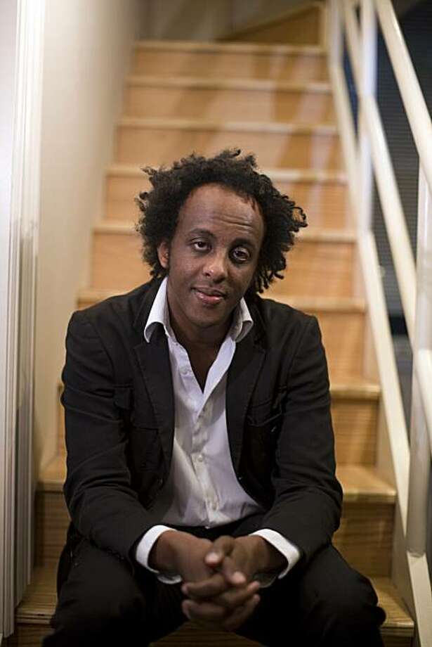 How To Read The Air By Dinaw Mengestu Sfgate