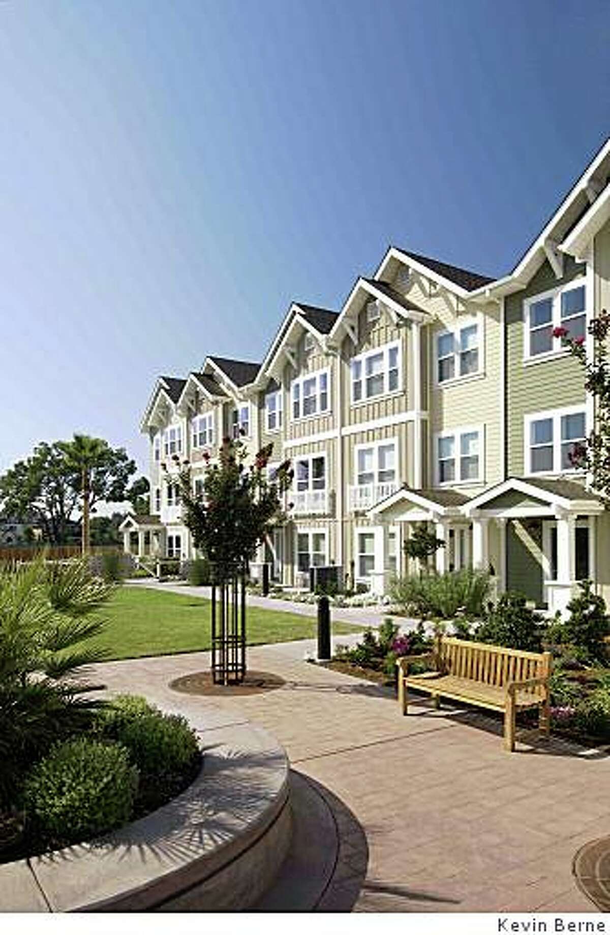 Pluses and minuses at Gables End development