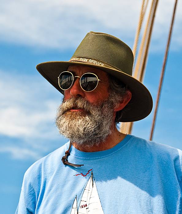 Al Lutz, devoted skipper of schooner Alma, dies