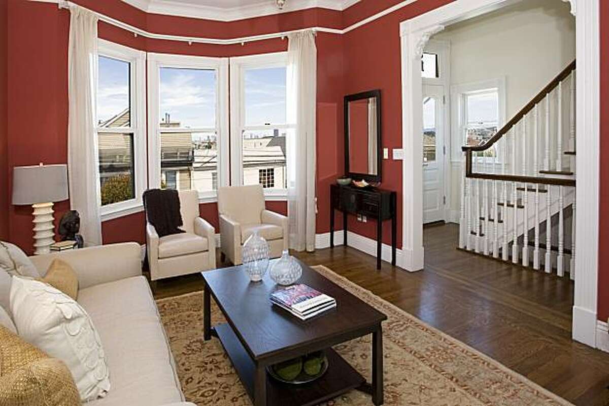 The WalkThrough a Glen Park home