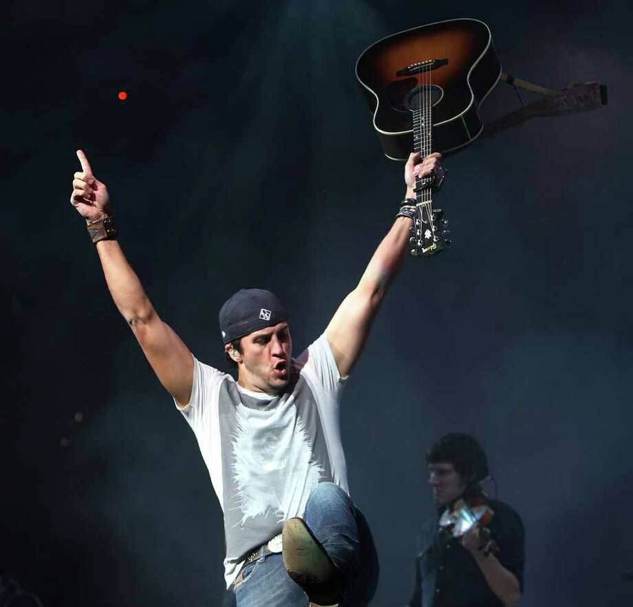 Day 2 of 2012 San Antonio Stock Show & Rodeo mySA