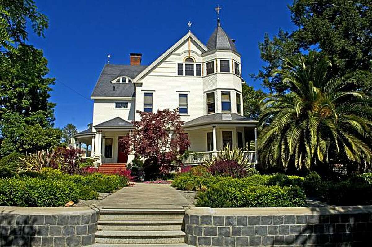 Fairbanks Mansion, 758 D St., Petaluma