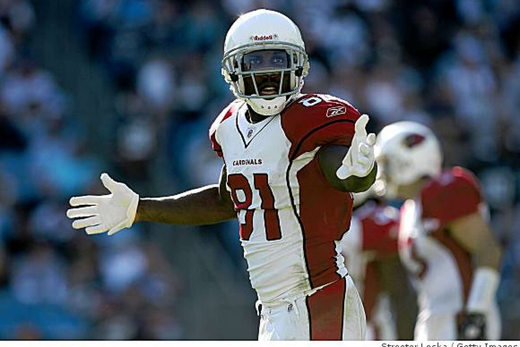 Arizona Cardinals wide receiver Anquan Boldin catches a ball with