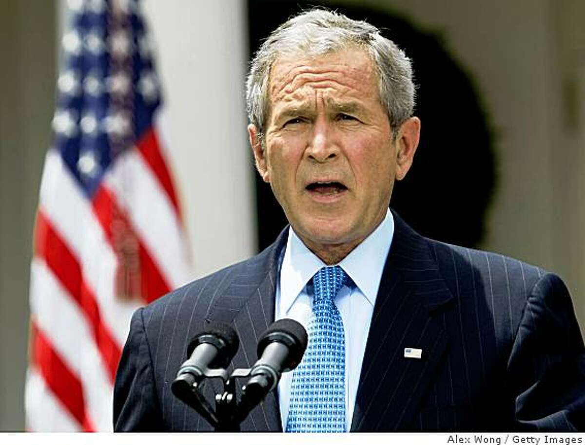 WASHINGTON - JULY 14: U.S. President George W. Bush makes a statement announcing that he has lifted the executive ban on oil exploration on the outer continental shelf in the Rose Garden at the White House July 14, 2008 in Washington, DC. In the face of record high oil prices, Bush asked Congress to also lift the ban on off-shore oil exploration. (Photo by Alex Wong/Getty Images)