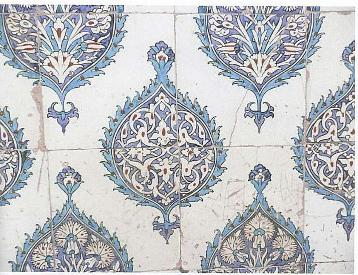 Topkapi Palace interiors covered with Iznik tiles, a favorite of Cecilie Starin.