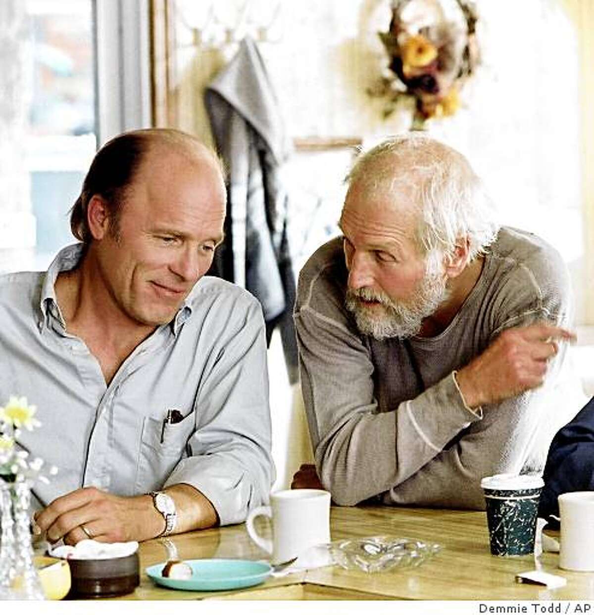 падение империи трейлер на русском