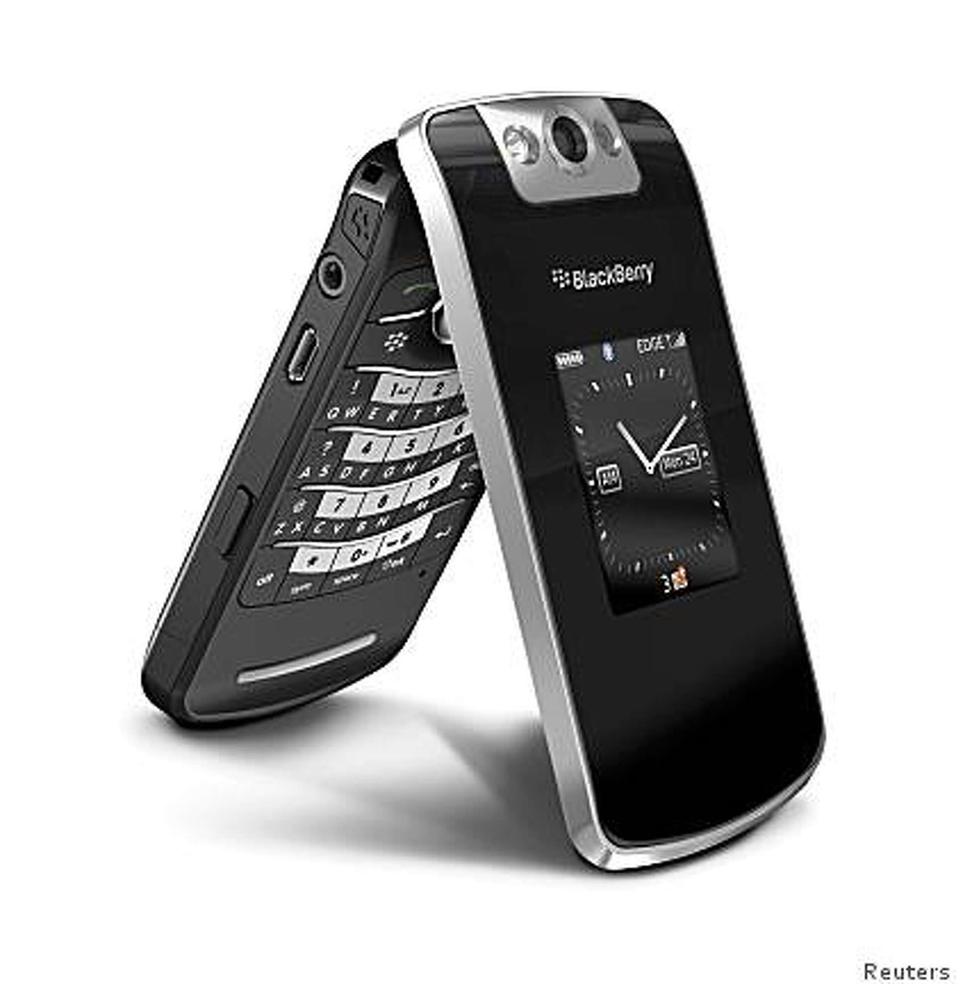 Flipping out for the new BlackBerry Pearl