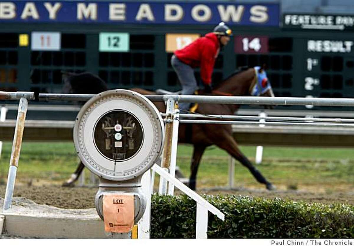 At Bay Meadows auction, nostalgia wins big
