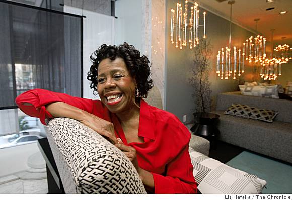 The Shirelles bop into the Rrazz Room