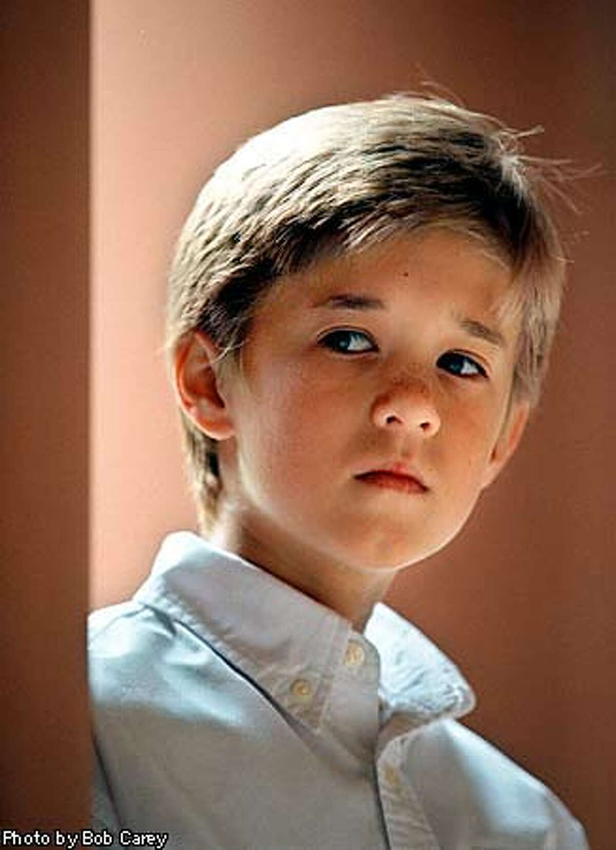 Child Actor Haley Joel Osment Is So Skilled It's Spooky / 11yearold