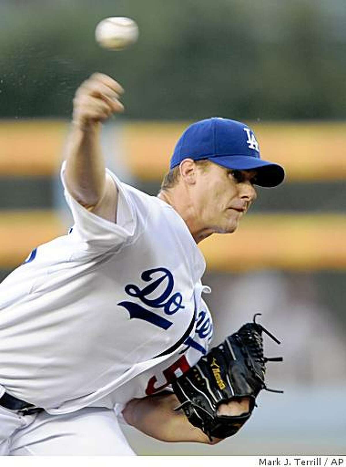 Los Angeles Dodgers starting pitcher Chad Billingsley throws to the plate during the first inning of a Major League Baseball game against the San Francisco Giants, Wednesday, July 30, 2008, in Los Angeles. (AP Photo/Mark J. Terrill)
