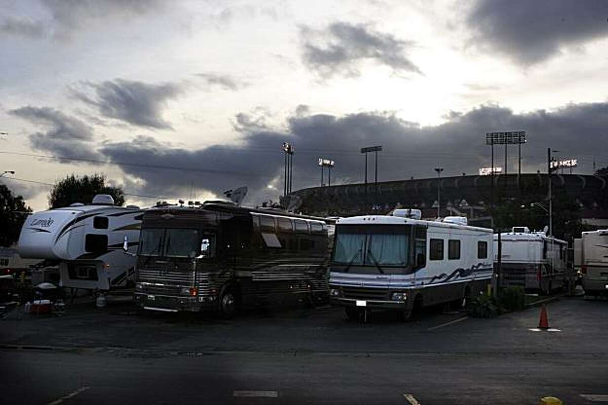 Candlestick RV Park draws the faithful
