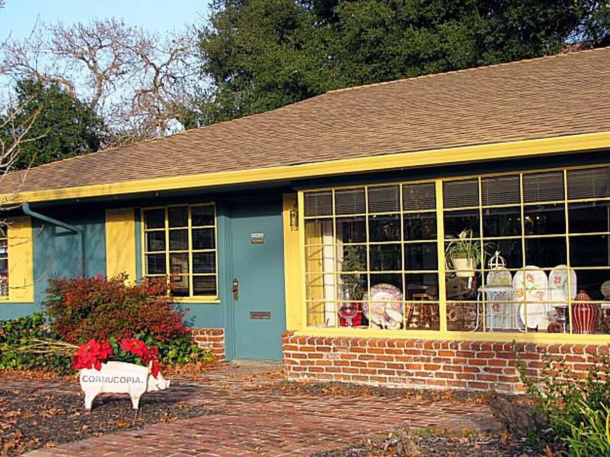 Newell Avenue & South Main Street, Walnut Creek