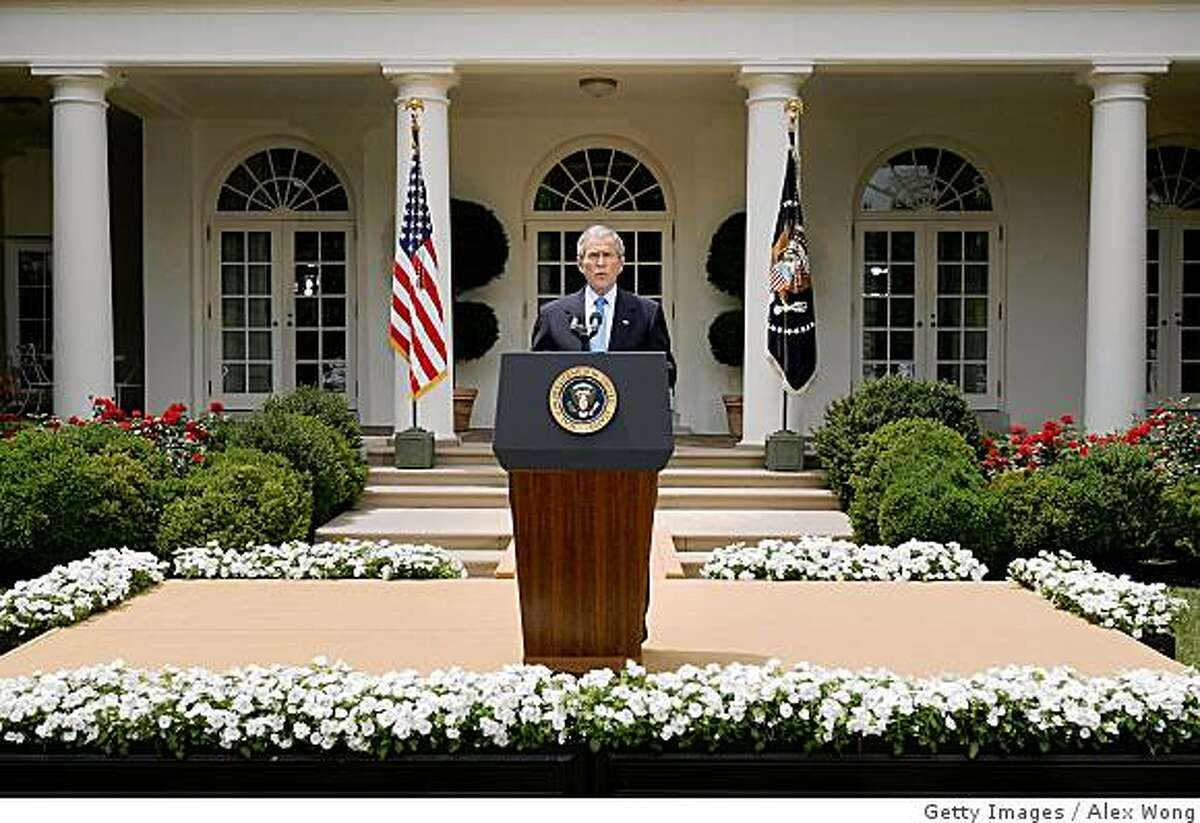 WASHINGTON - JULY 14: U.S. President George W. Bush makes a statement announcing that he has lifted the executive ban on oil exploration on the outer continental shelf in the Rose Garden at the White House July 14, 2008 in Washington, DC. In the face of record high oil prices, Bush asked Congress to also lift the ban on off-shore oil exploration. (Photo by Alex Wong/Getty Images)