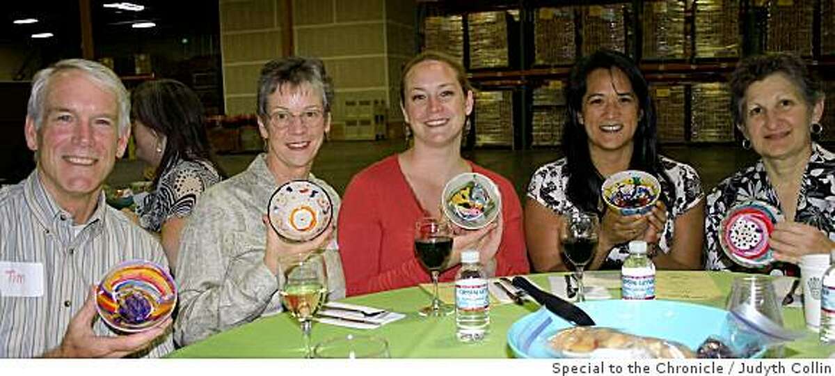 The ?Hope Not Hunger? awards. presented at the Alameda Community Food Bank?s family-friendly Empty Bowls fundraising and awareness event, raised $45,000 for the Food Bank?s hunger relief efforts. Tim Smallsreed, partner at Fitzgerald Abbott & Beardsley law firm; wife Lucy Smallsreed and sister Lindsey Smallsreed; Sandy Macasieb and Roesia Gerstein