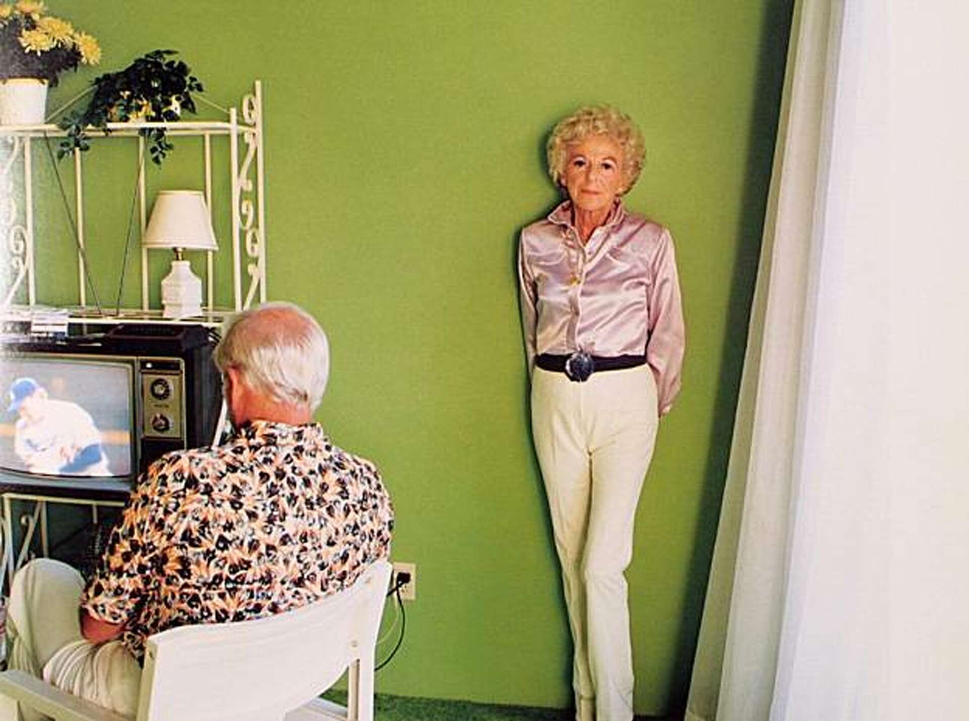 Influential photographer Larry Sultan dies