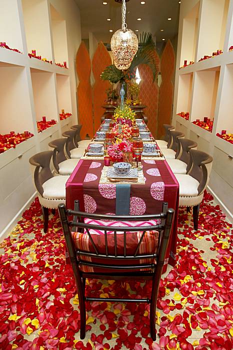 Turn a table into a feast for the eyes
