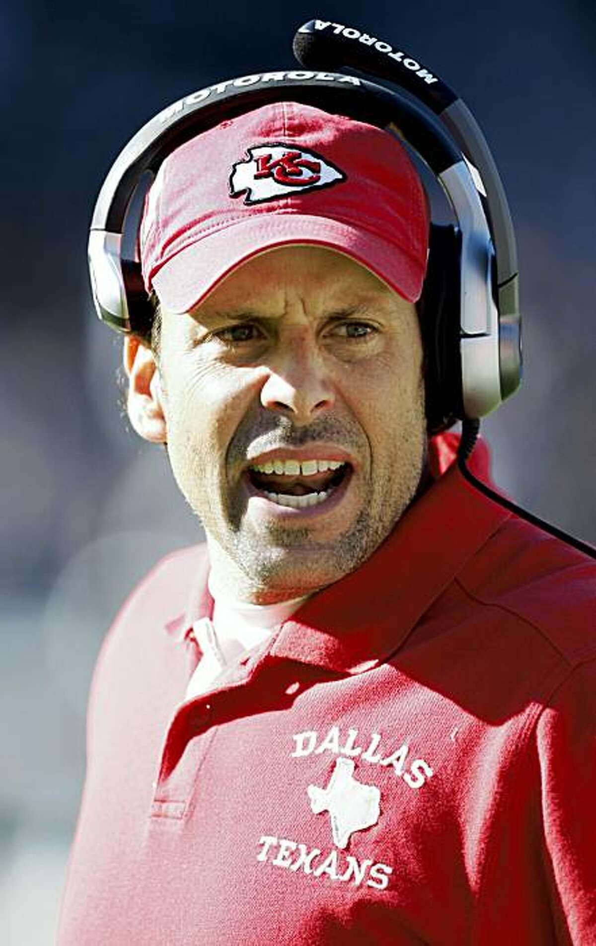 Raiders hit bottom with loss to lowly Chiefs