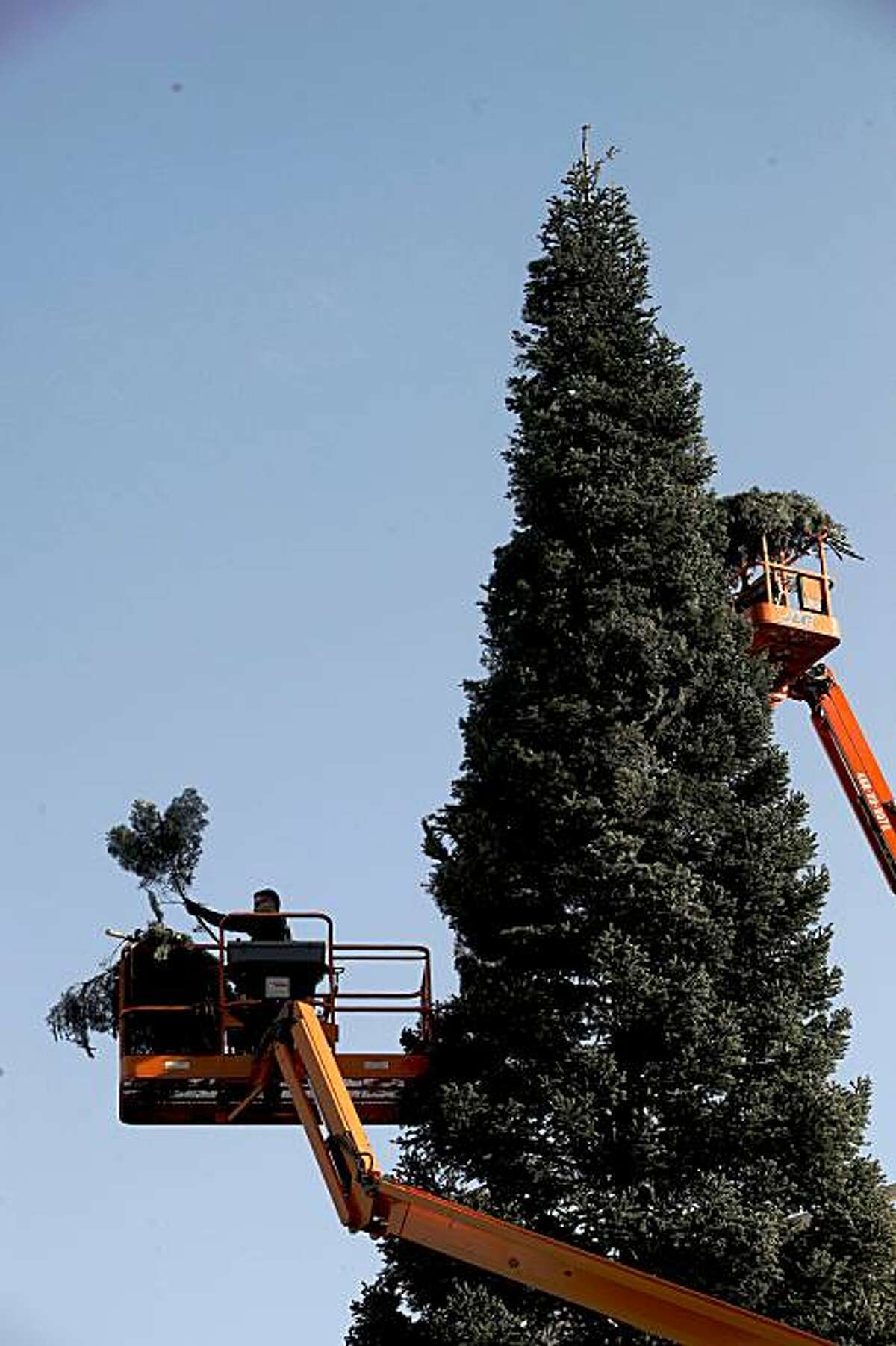 Union Square puts the holidays on ice