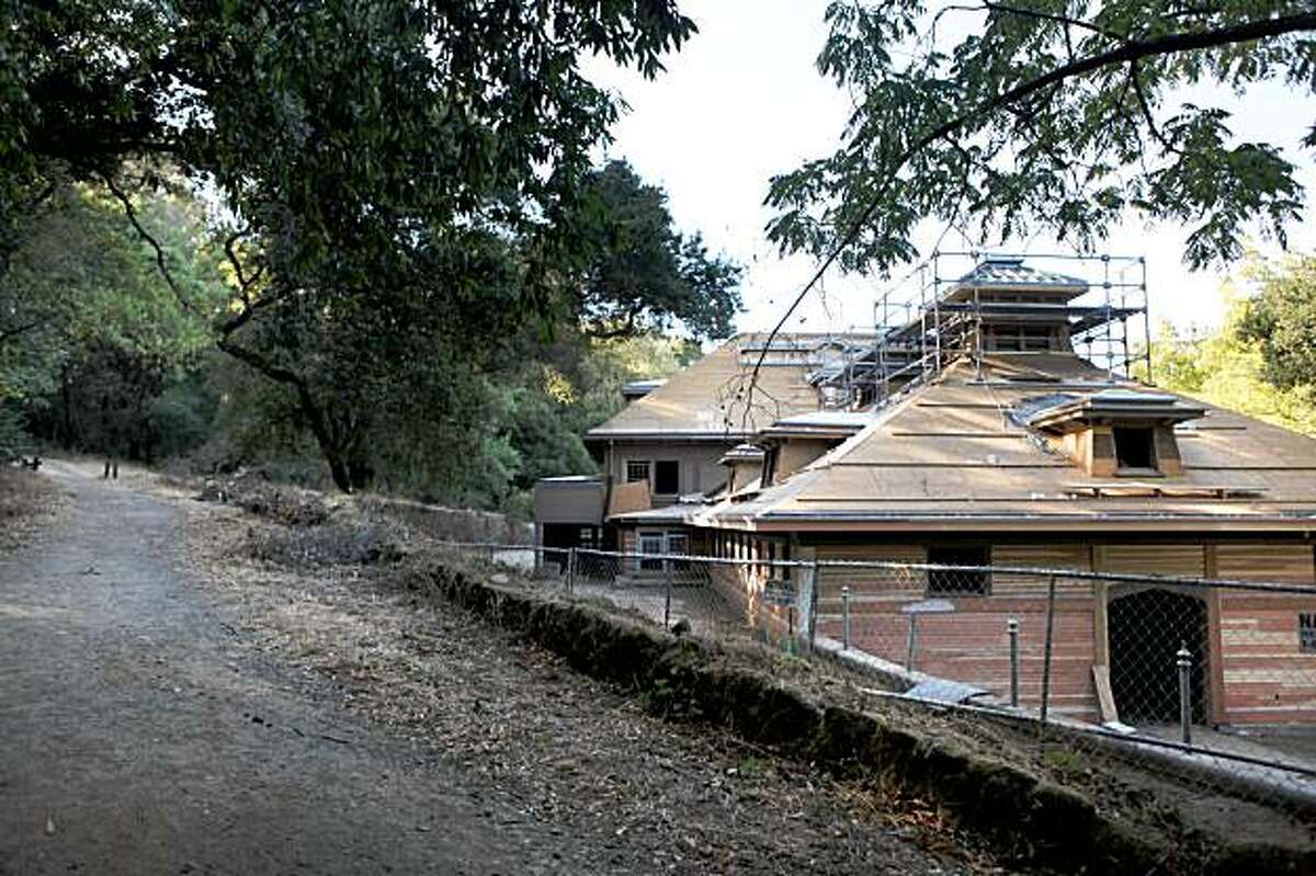 Woodside caters to equestrians