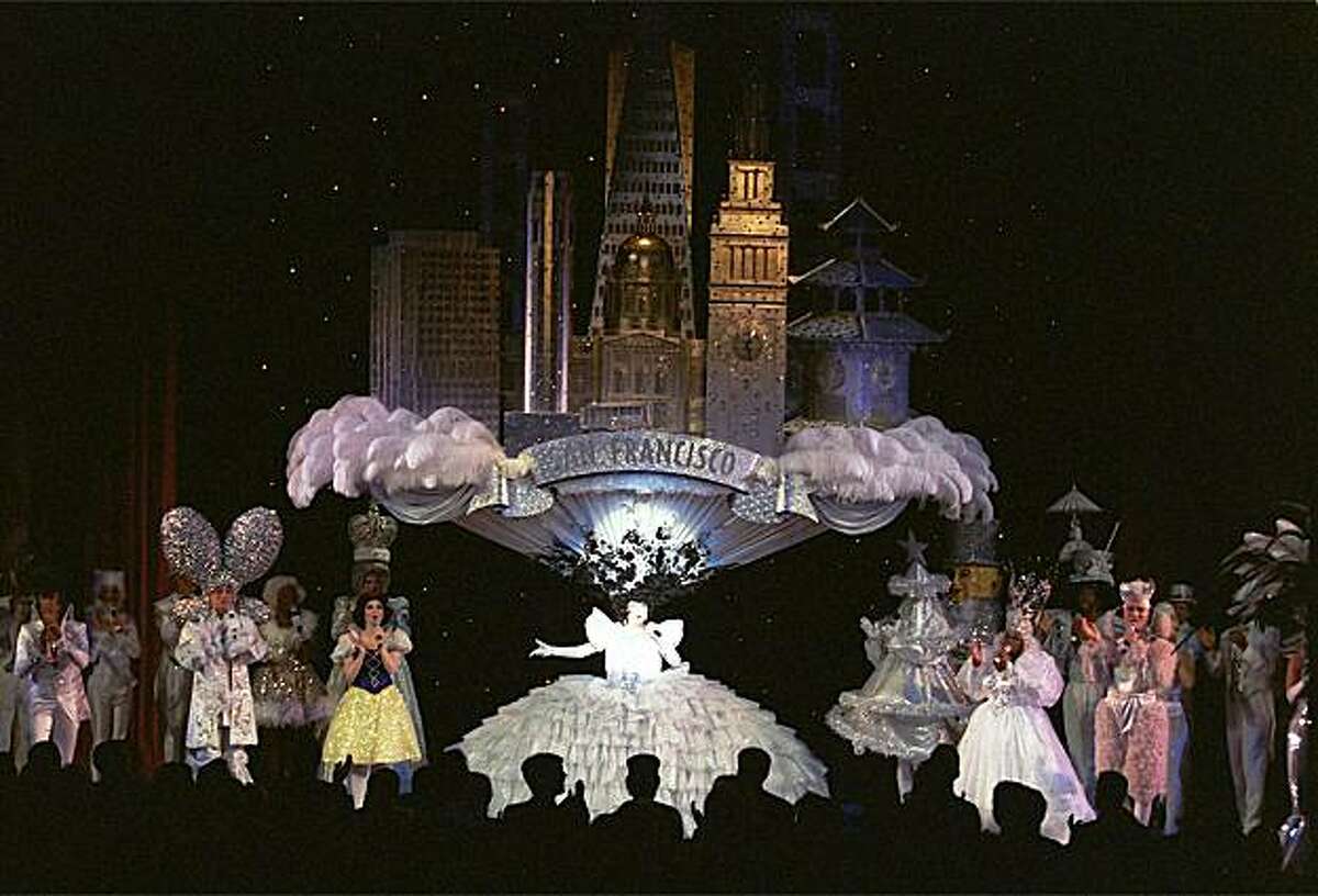 'Beach Blanket Babylon's' Diamond leaves show