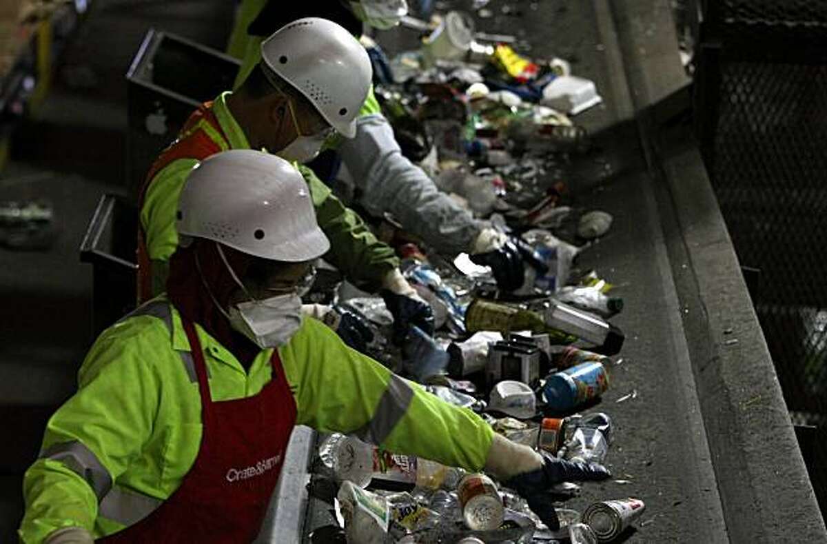 Mayor Newsom trying to make S.F. recycle