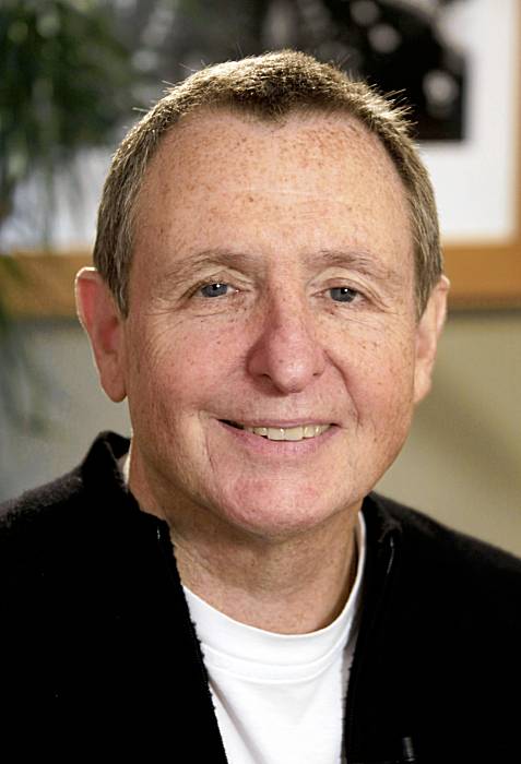 Movie academy elects Tom Sherak president