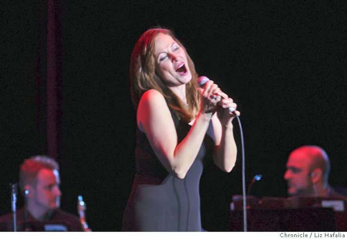 Vocal vamp Linda Eder puts herself out there