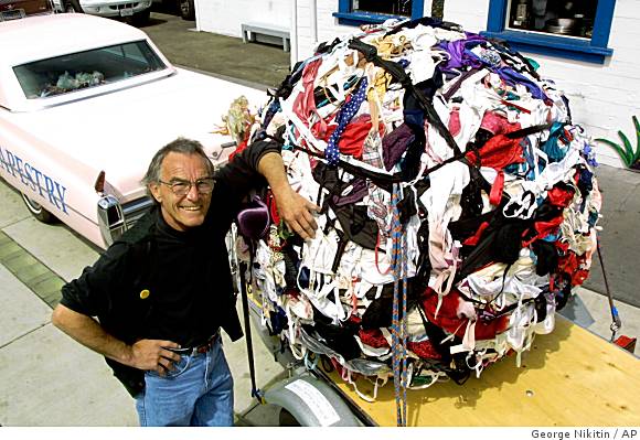 Studio City, CA. Artist, Ron Nicolino collects used and donated bras  News Photo - Getty Images