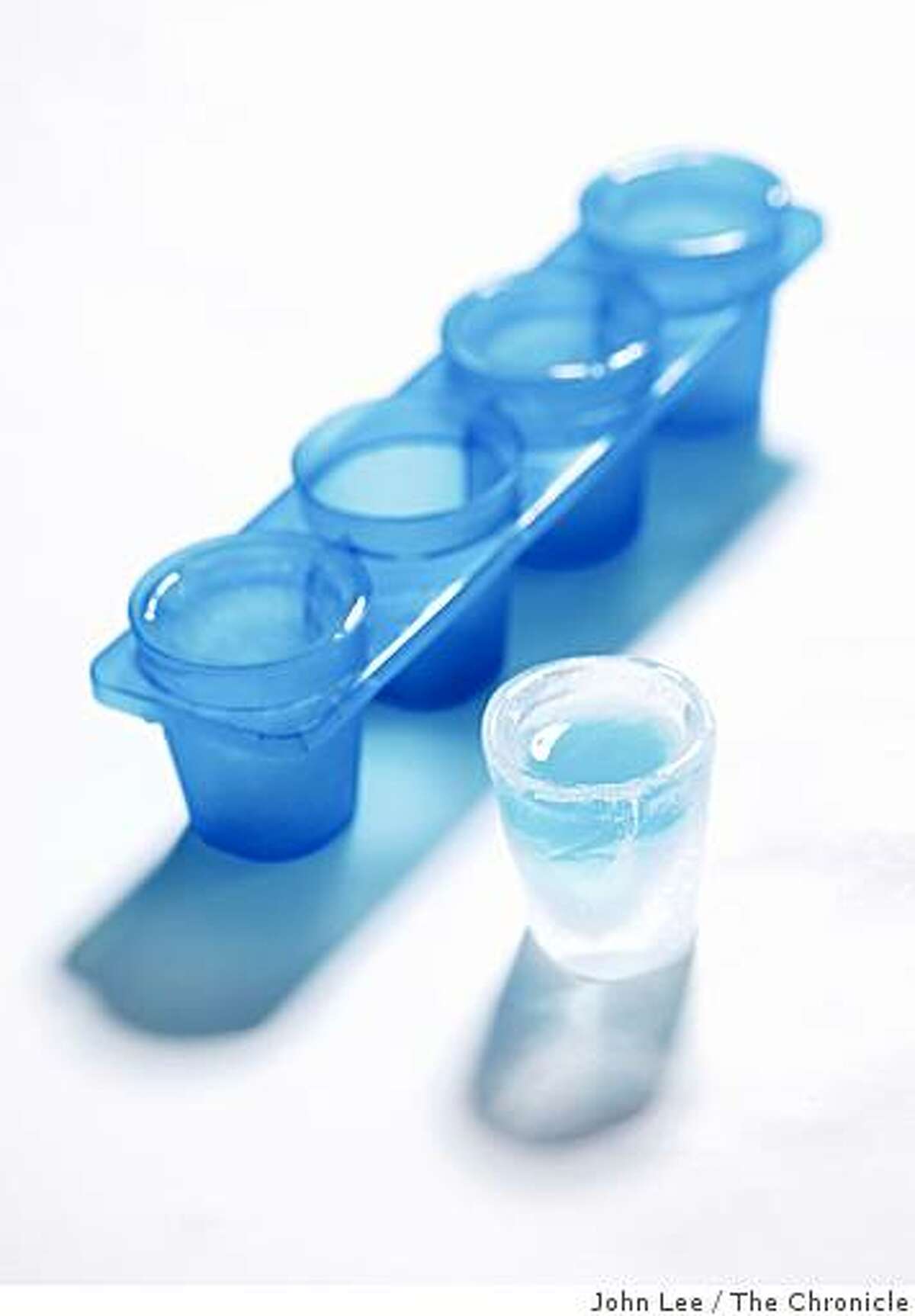 Fun shapes for ice cubes