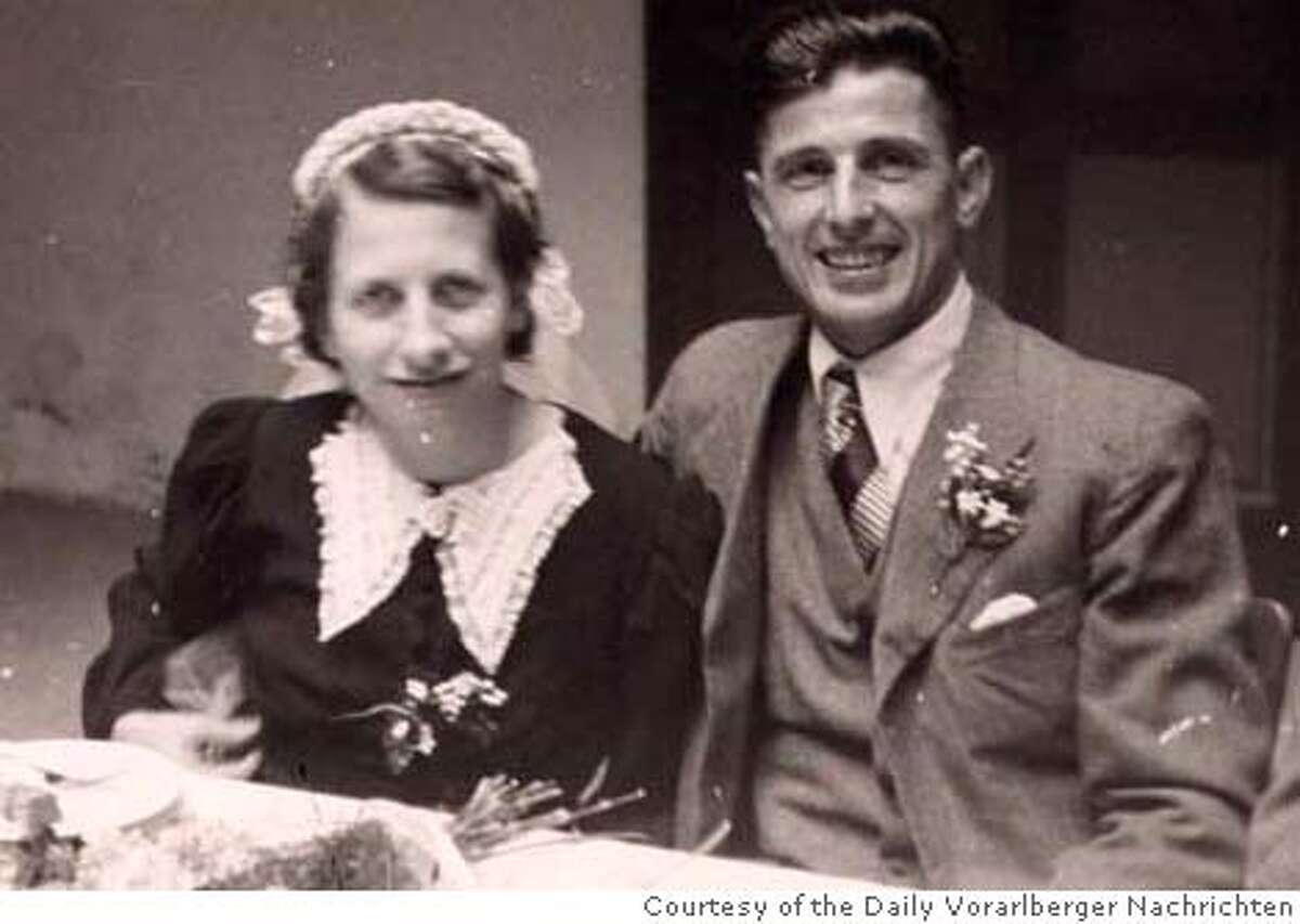 Josef Vallaster and his wife Elisabeth on the day of their wedding in 1940. Photos: Courtesy of the Daily Vorarlberger Nachrichten.