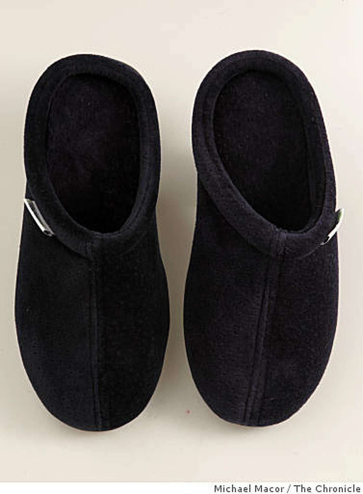 tempur pedic slippers brookstone