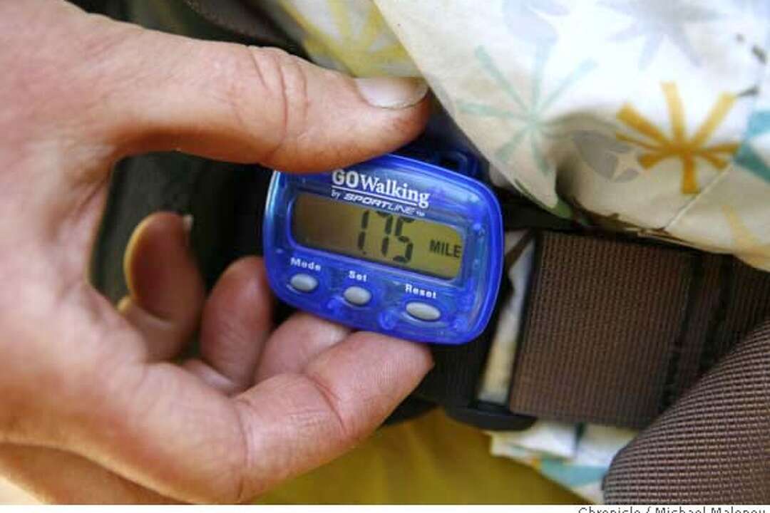 Pedometer users walk farther, get healthier, researchers say