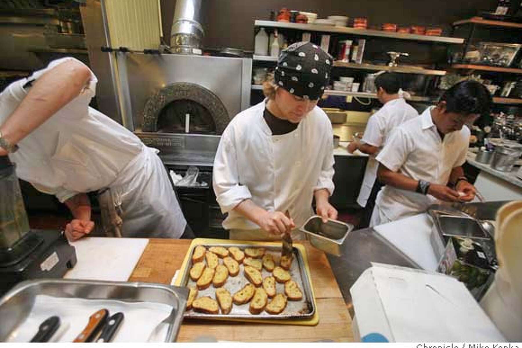 Chefs' high hopes, low pay leave S.F. restaurants starved for help