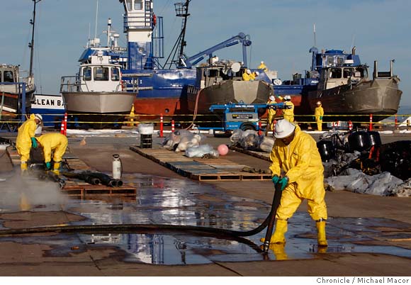 Firm handling oil spill cleanup is mostly unregulated, little known