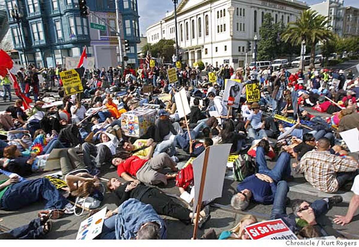 Thousands march against the war in S.F., across the country