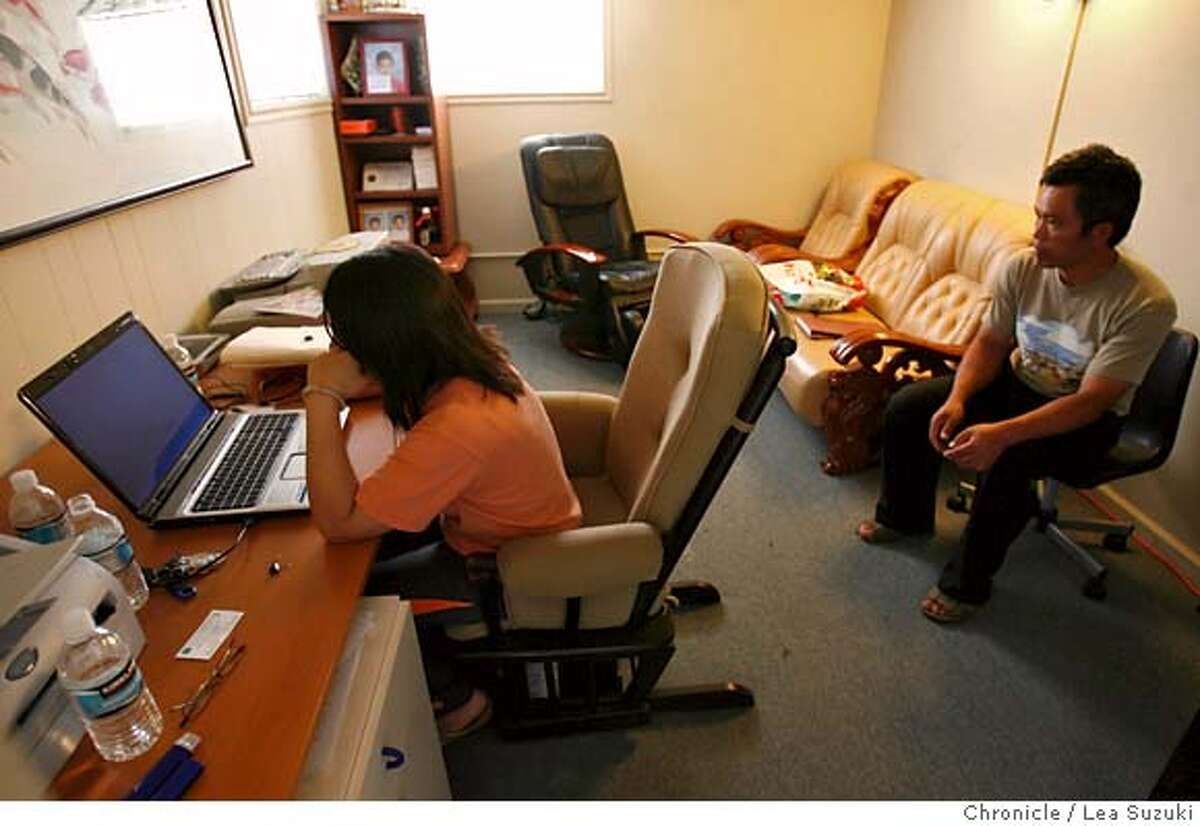 lin_foreclosexx_015_ls.jpg From left: Mia Lum checks her email on the computer at the home on Brookdale. Hong Zhang Lin on the right. Siblings, Hong Zhang Lin and Mia Lum at the home they and two other brothers brought in the early 1990's. Hong Zhang Lin has Parkinson's disease, needs to take alot of medication because of it, he lives alone and has recently received a 3 day notice to vacate his home. Lender Countrywide foreclosed on the home because the home-equity loans had not been paid, and sold it to an investor at auction, without the family's knowledge. Lea Suzuki / The Chronicle Photo taken on 10/24/07 in Oakland, CA, USA. �2007, San Francisco Chronicle MANDATORY CREDIT FOR PHOTOG AND SAN FRANCISCO CHRONICLE/NO SALES-MAGS OUT