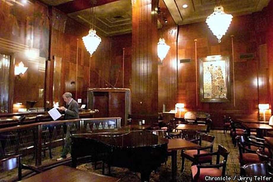 Clift Hotel S Famed Bar Wins Reprieve New Owners Heed