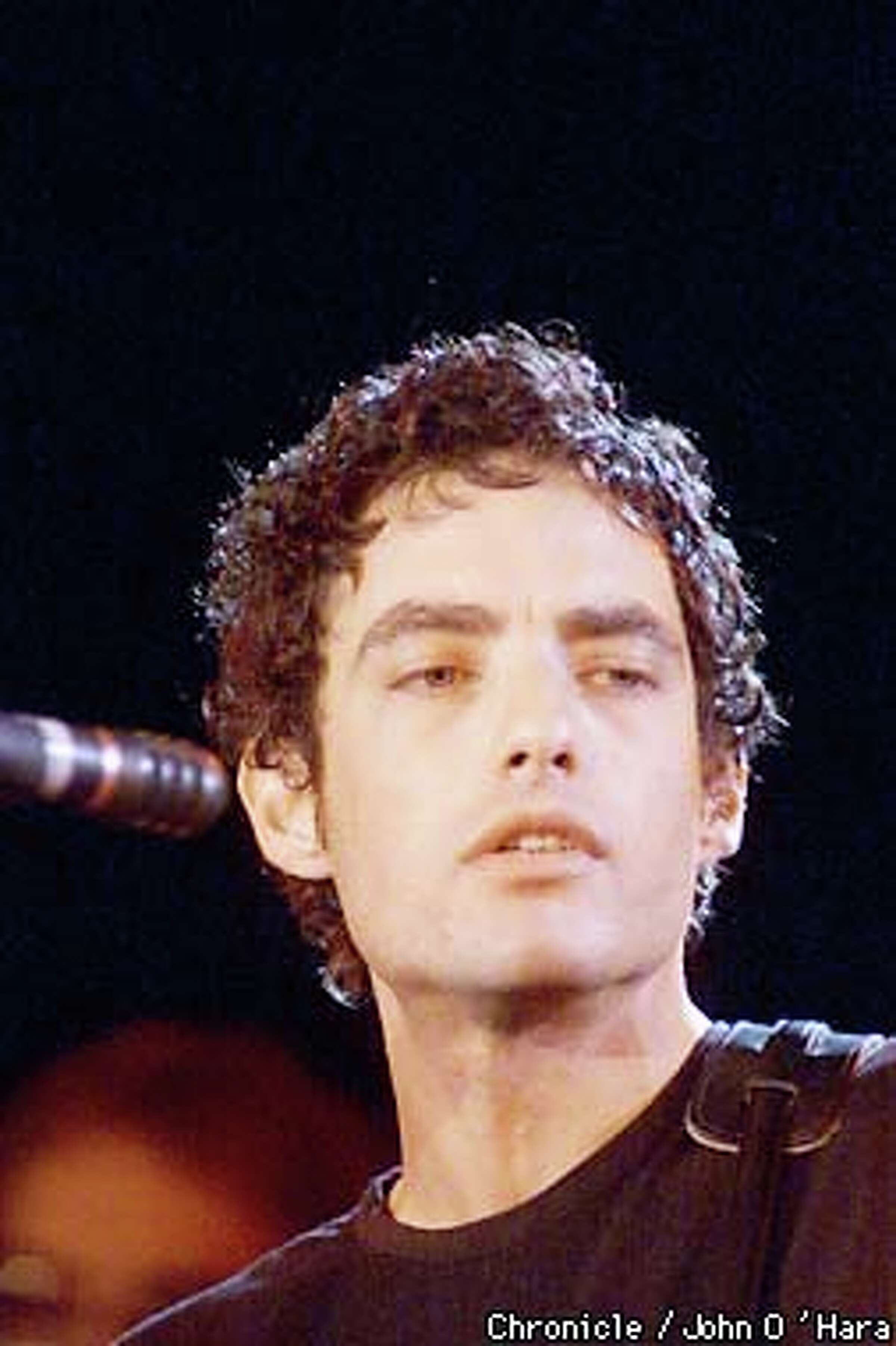 Wallflowers Dylan Blossoms As Performer / Singer relaxed confident at