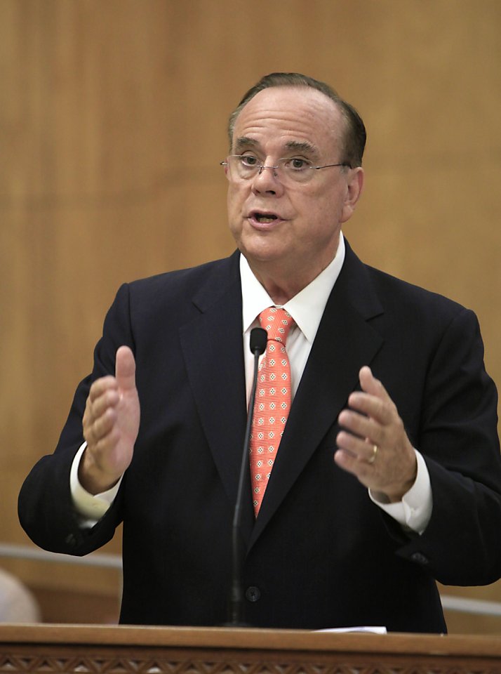 Bill Lockyer says wife assaulted by ex-boyfriend