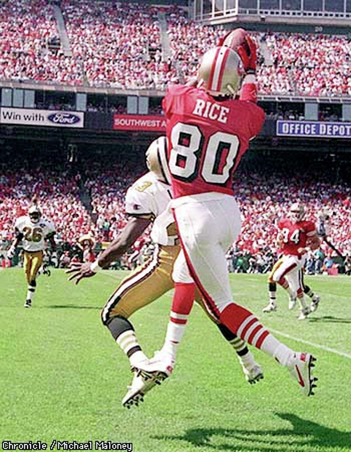 SF Gate Photo Gallery: Jerry Rice -- A Career in Pictures