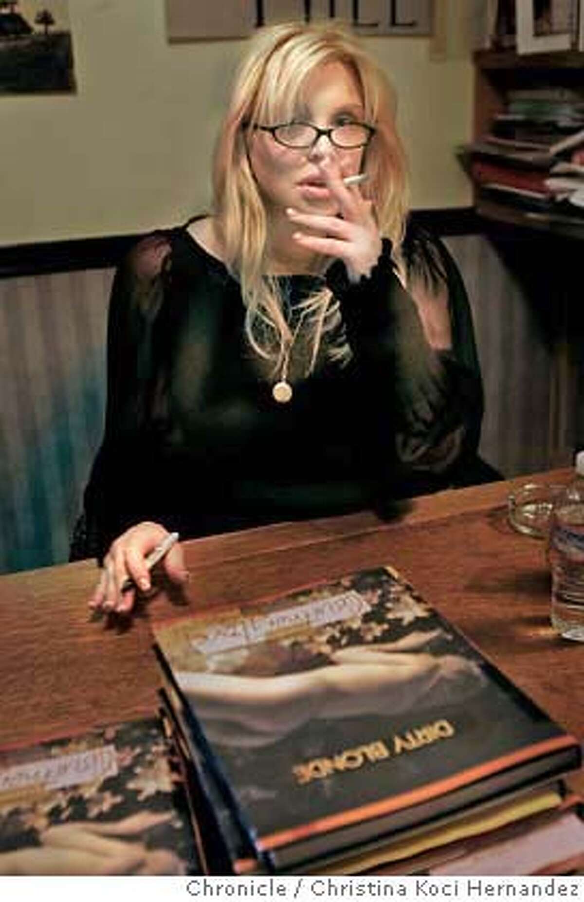 the book dirty blonde courtney love the book dirty blonde courtney love